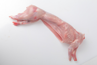 Nyúlhús, csontos, konyhakészen (1-1,5 kg) (ÉMFF Alapítvány)